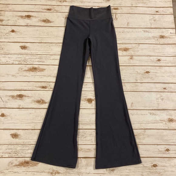Vuori Pants - Vuori Studio Flare Gray XS